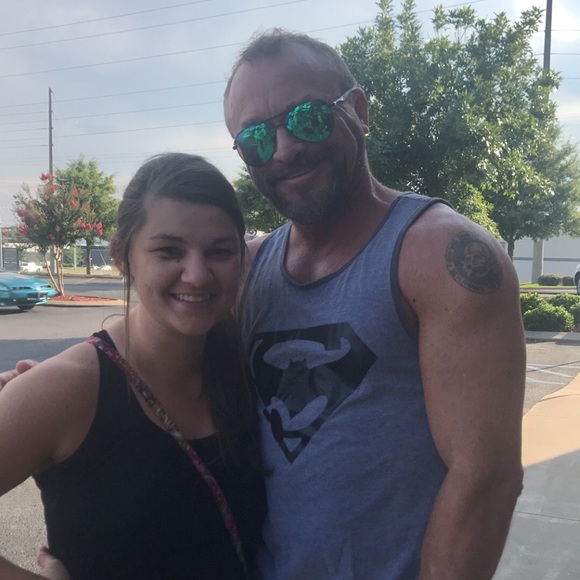 Meet your Posher, Paige - Picture 5 of 8